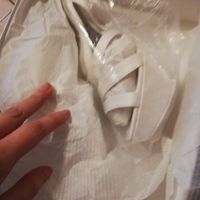 Quanto vi sono costate le scarpe da sposa? - 2