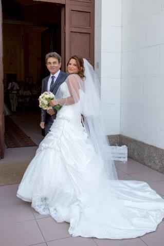 Mi fate vedere i vostri abiti? - 1