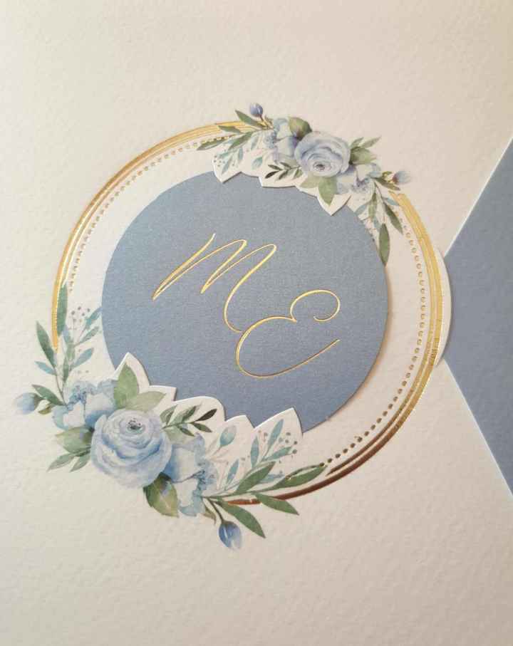 Quale stile di partecipazioni bianche/celeste polvere? 🤍 - 1