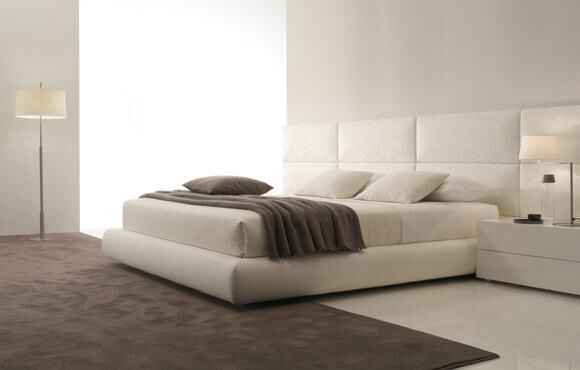 Mi fate vedere i vostri letti contenitori  rosso o nero o grigio ? grazie - 1