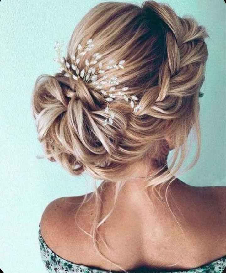 Dubbi su acconciatura e gioielli - 4