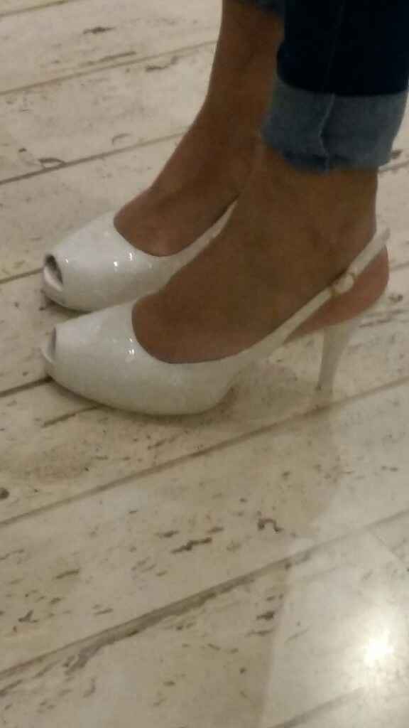 Sono curiosa di vedere le vostre scarpe. .. - 1