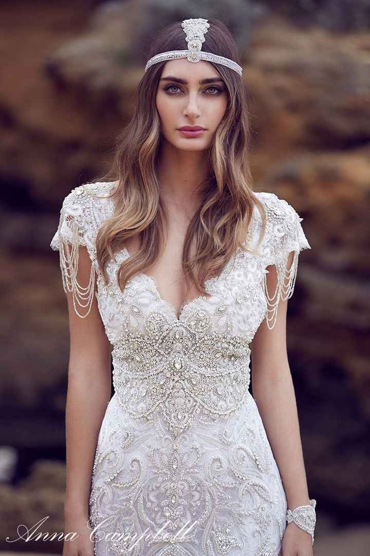 9 Anna Campbell