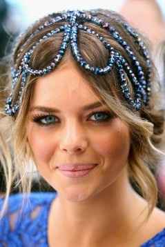 4. Accessorio capelli classic blue