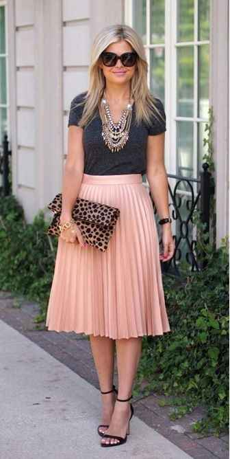 A - Outfit legante e femminile