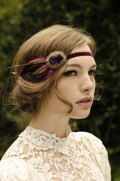9. Accessorio capelli marsala