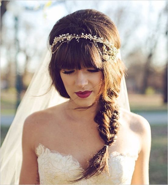 Acconciatura sposa boho chic con trecce