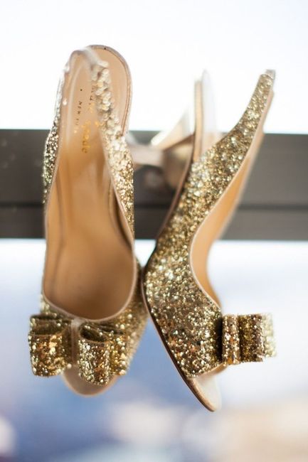 Sandali glitterati sposa moderna di Kate Spade