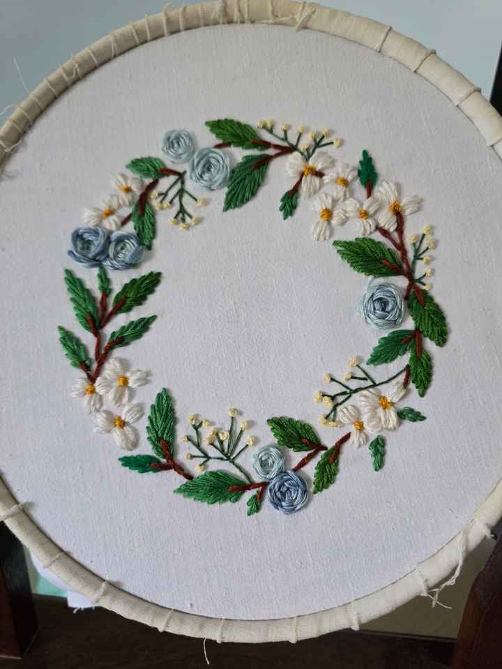 Porta fedi ricamato a mano - 2