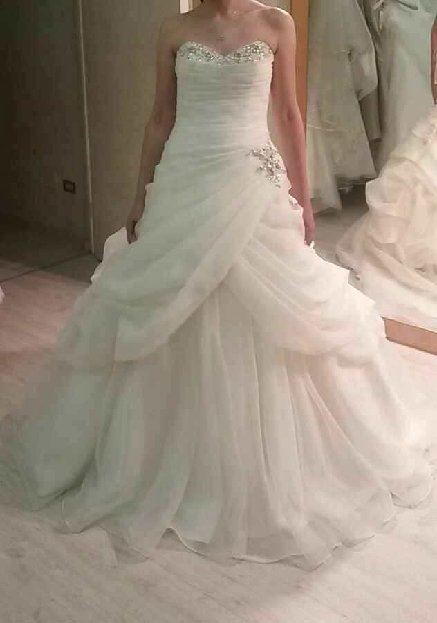 Quale vestito vi piace di piu? - 1