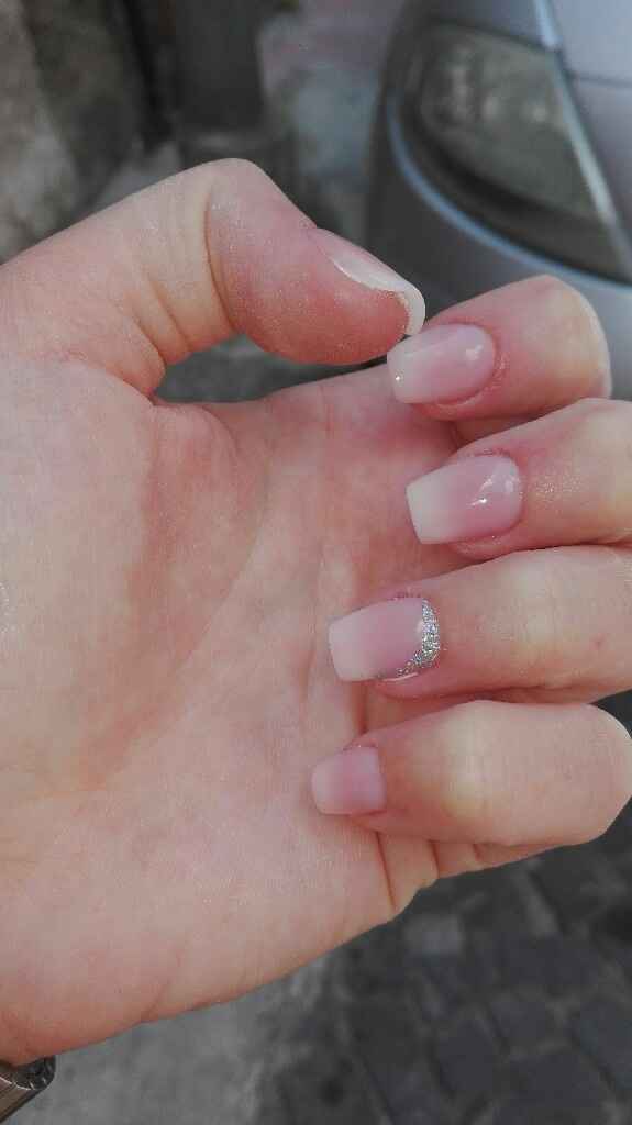 Vi piacciono le unghia così? - 1