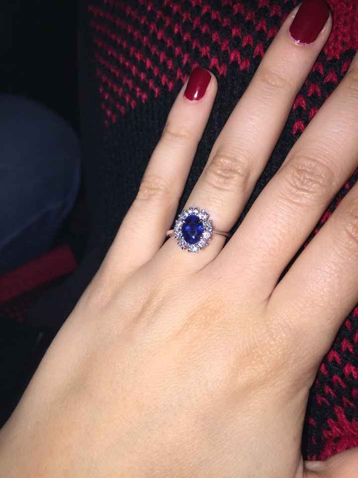 Vi piace il mio anello di fidanzamento? 😍😍 - 1
