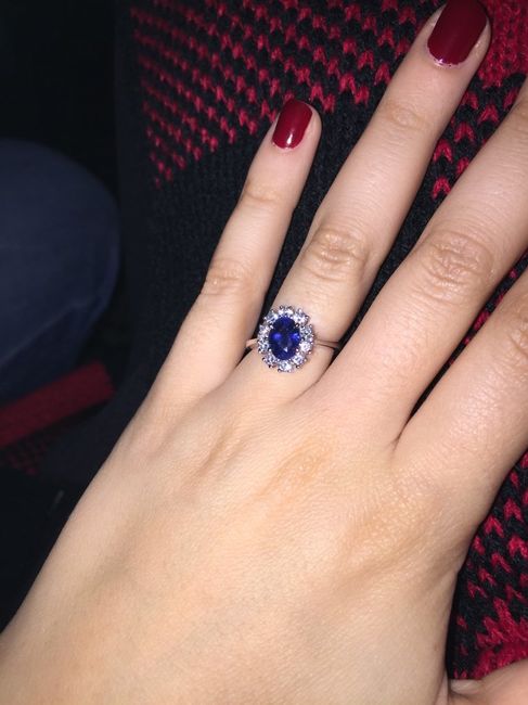 Vi piace il mio anello di fidanzamento? 😍😍 - 1