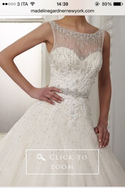 Swarovski sul vestito 1