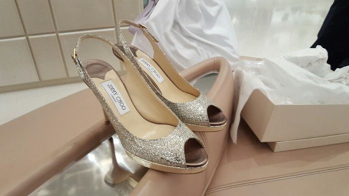 Jimmy choo.. - 1