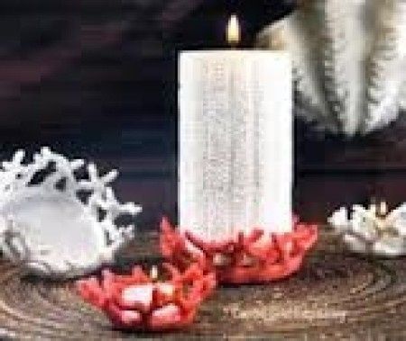 A.A.A. cercasi addobbi colore corallo - 1