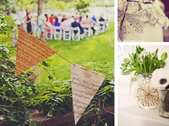 Decorazioni con: spartiti  musicali. - 2