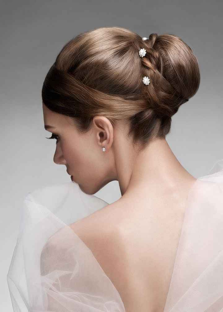 Chignon come acconciatura sposa per il vostro matrimonio, sì o no? - 2