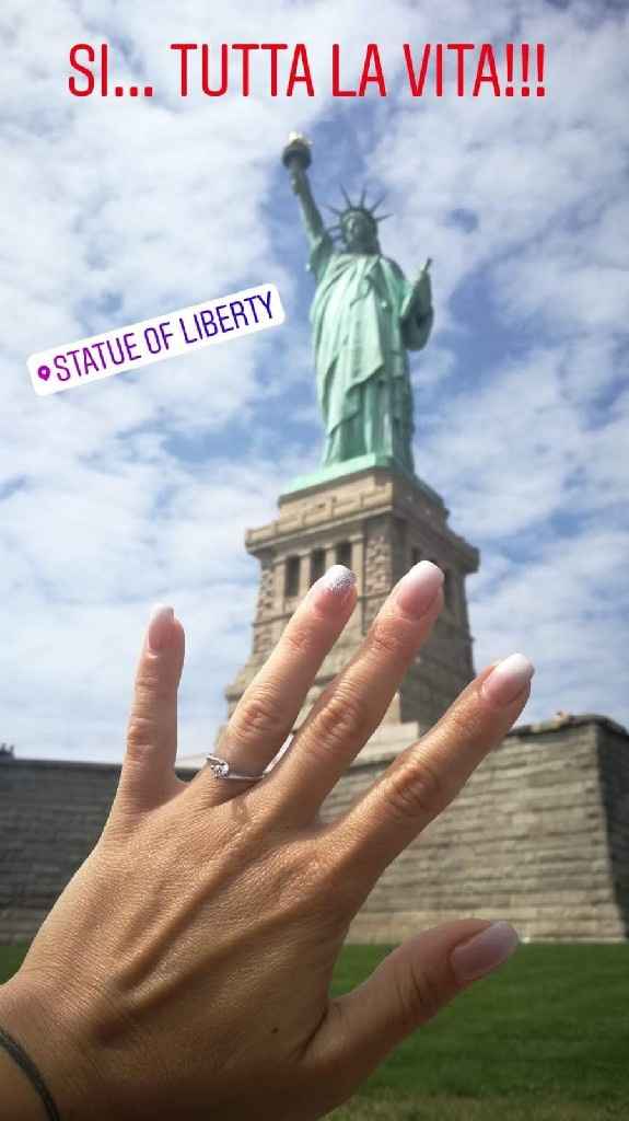 #LoveFriday - Mostrateci il vostro anello di fidanzamento - 1