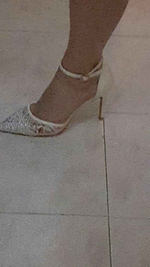 Finalmente.... forse ... le scarpe !! - 2