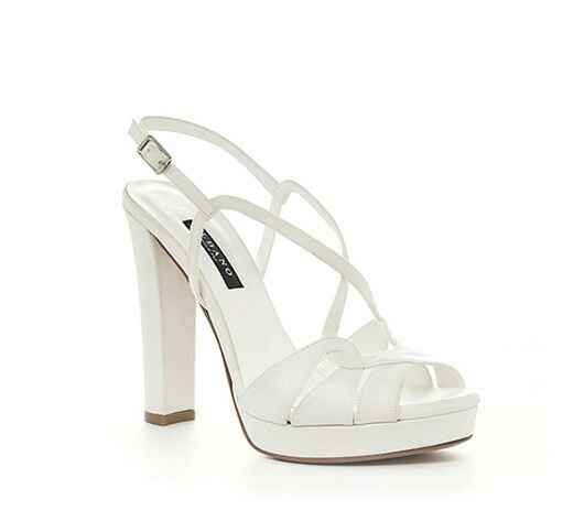  Ragazze basse (153) e scarpe - 1