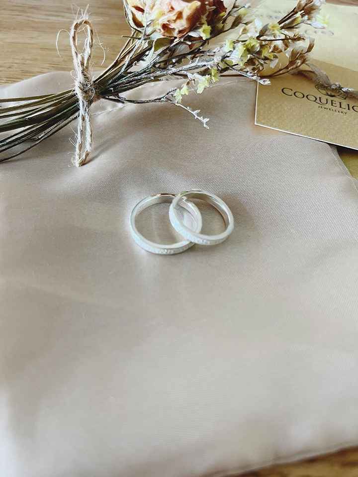 Come è il vostro anello di fidanzamento?? - 1