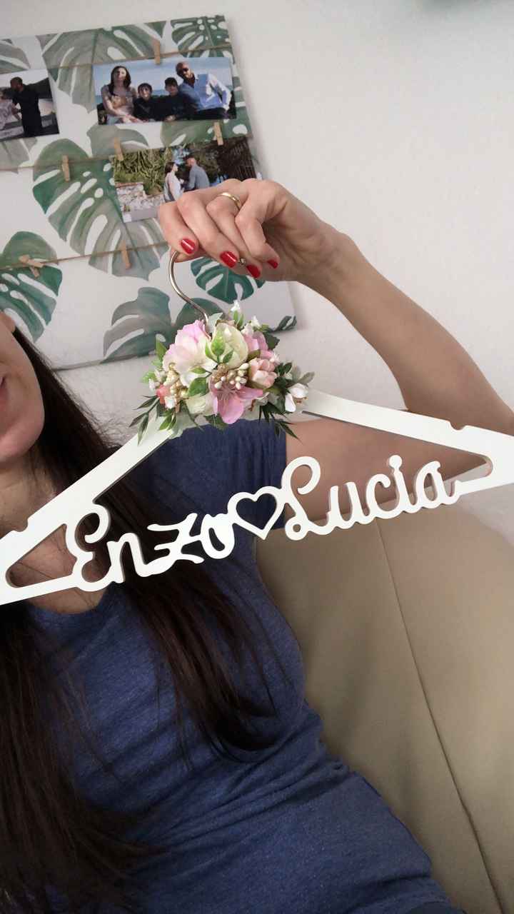 Gruccia personalizzata - 1