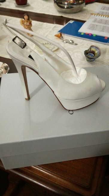 Panico da scarpe - 1