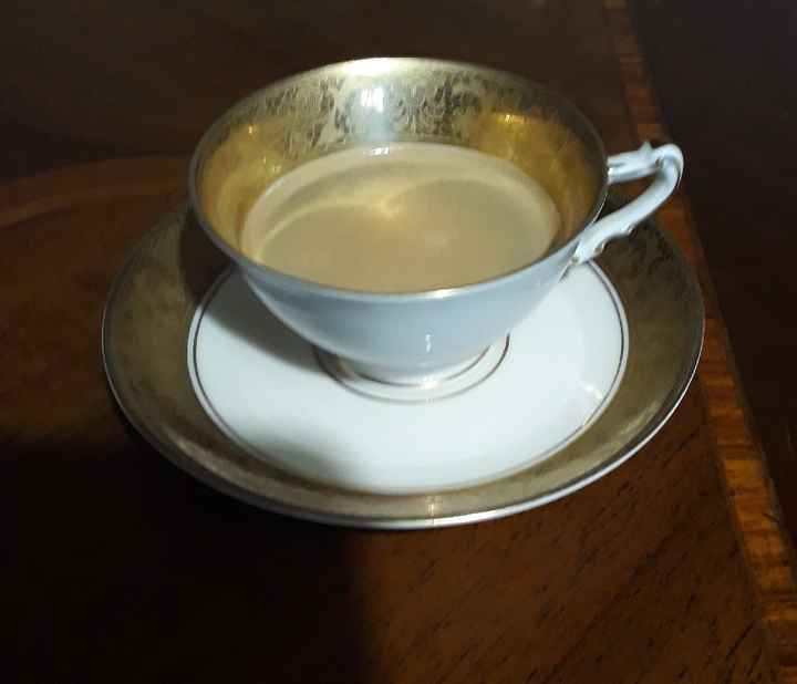 Bere il caffè nell'oro zecchino. - 2