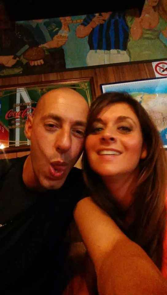 Sondaggio :) chi è il "bello"della coppia?  - 1