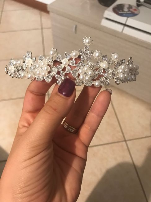 Tiara - 1