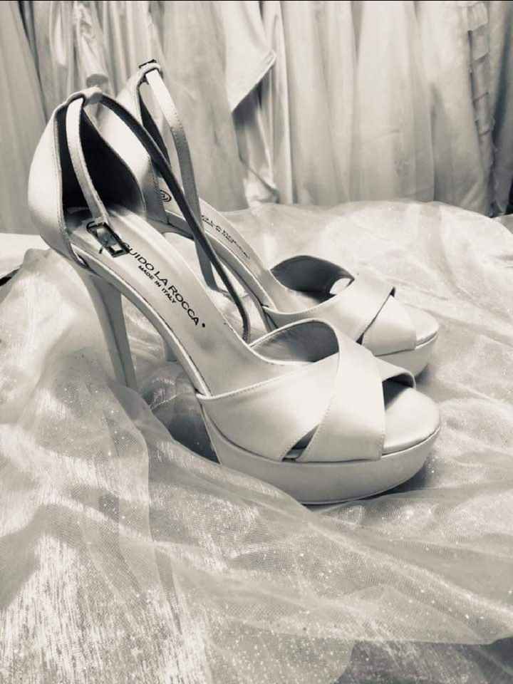 Quanto vi sono costate le scarpe da sposa? - 1