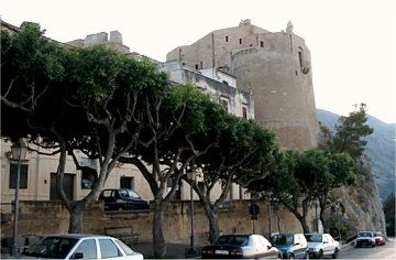 castello di carini