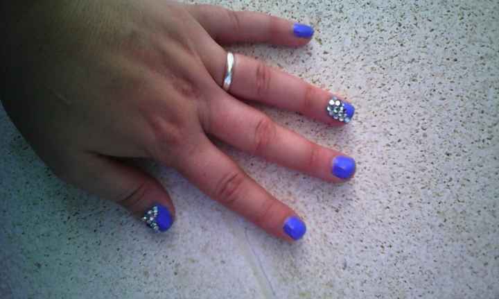 unghie blu mare...scelte!