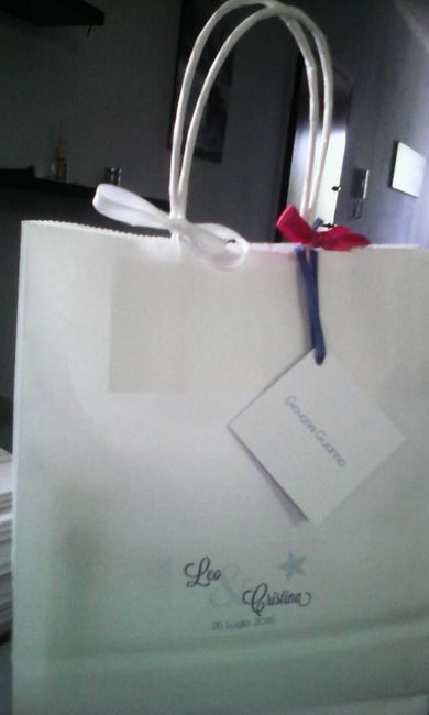 wedding bag decorata con bigliettino di ringraziamento