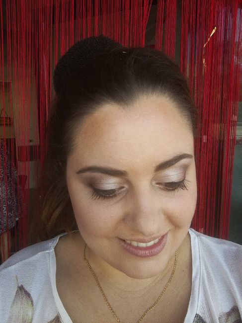 🎁 Trucco e acconciatura: a chi ti affiderai? ✔️ o ❌? - 1