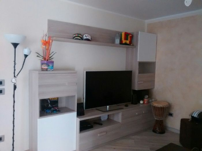 Parete attrezzata...le vostre - 1