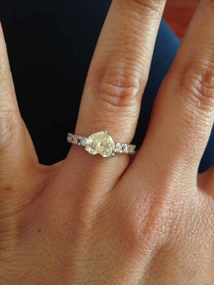 I vostri anelli di fidanzamento: vogliamo vederli! - 1