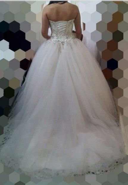 Tulle o vestito con coda?? - 1
