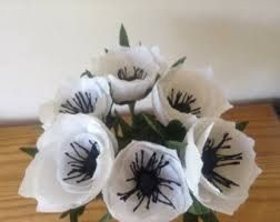 bouquet di anemoni bianchi