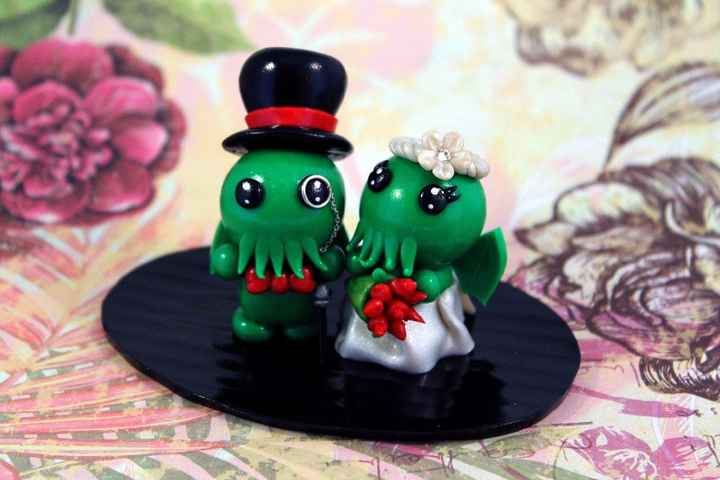 Cake topper Mr. and Mrs. Cthulhu