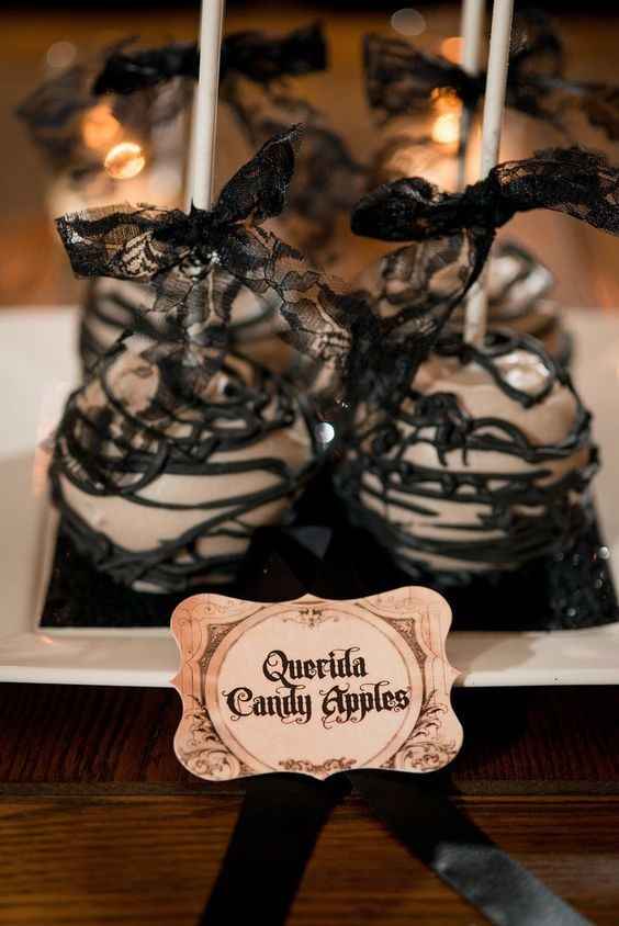 Famiglia Addams - Mele candite