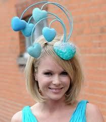 .......................