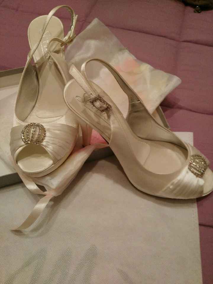 Ecco le mie scarpe, che ne dite? - 1