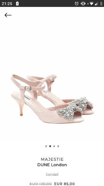 Scarpe da sposa: con tacco a spillo o con tacco comodo? 2