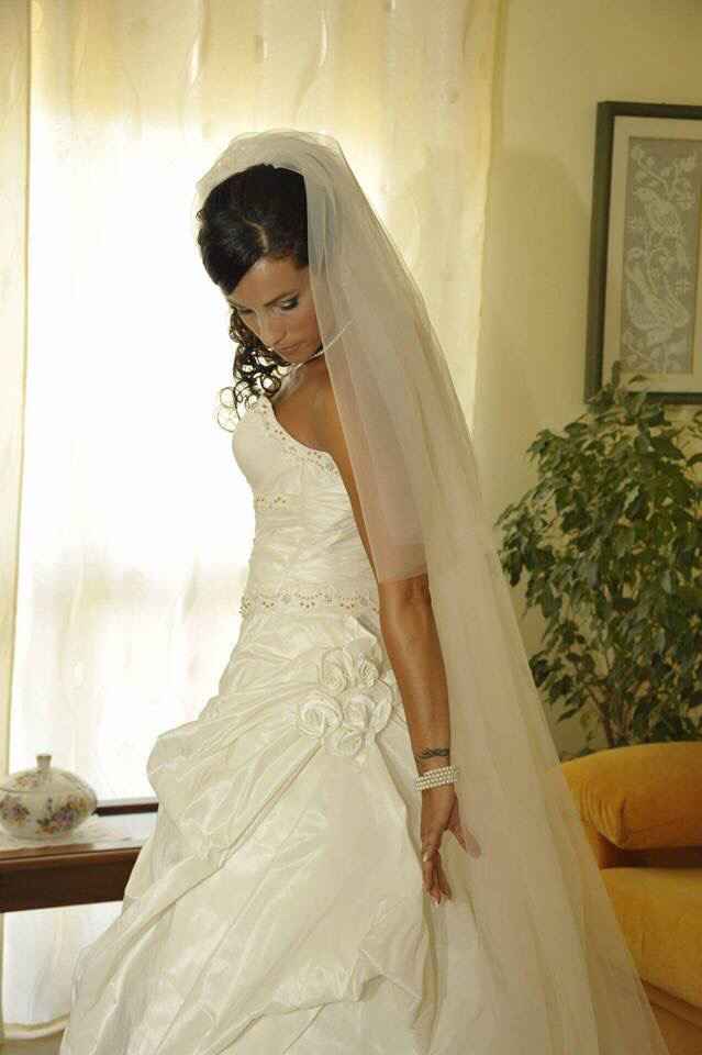  Differenza abito da sposa bianco e avorio - 2