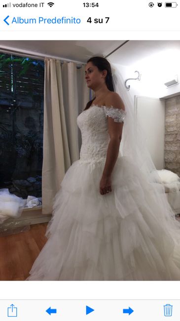  Differenza abito da sposa bianco e avorio - 1
