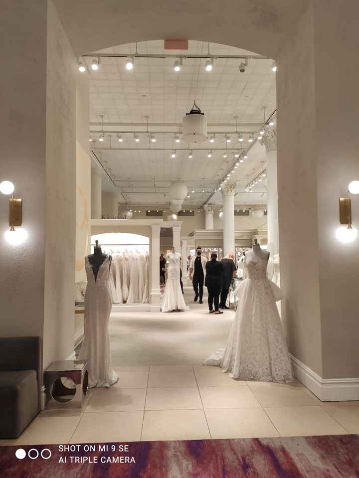 Abito da sposa cercasi - 1