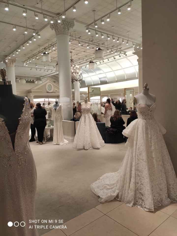 Abito da sposa cercasi - 2