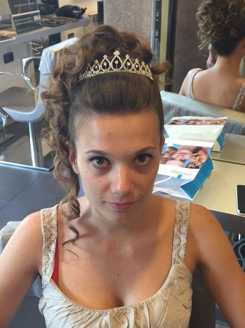 Prova acconciatura.. quale preferite? - 3